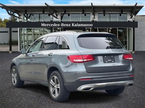 2017 Mercedes-Benz GLC 300 4MATIC