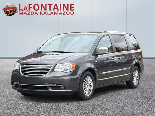 2014 Chrysler Town & Country Touring-L