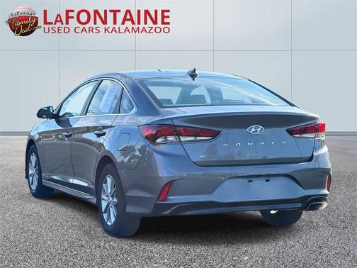 2019 Hyundai SONATA SE