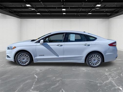 2014 Ford Fusion Hybrid SE