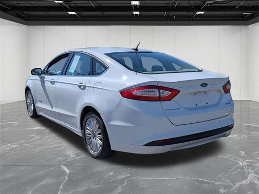 2014 Ford Fusion Hybrid SE