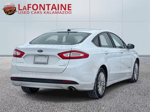 2014 Ford Fusion Hybrid SE
