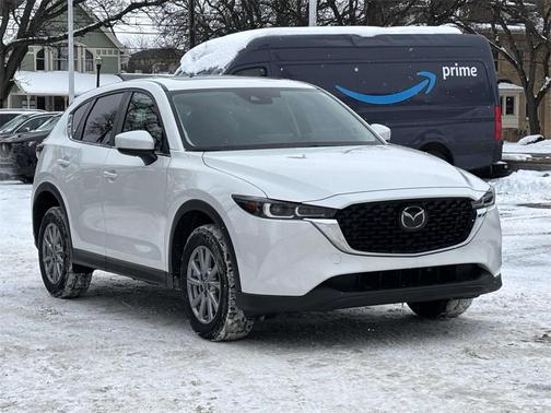 2023 Mazda CX-5 2.5 S Preferred Package