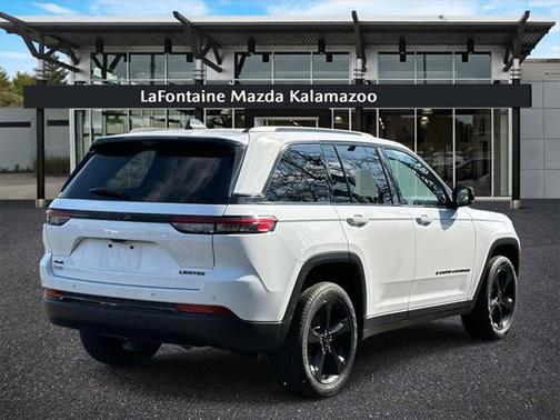 2023 Jeep Grand Cherokee Limited X