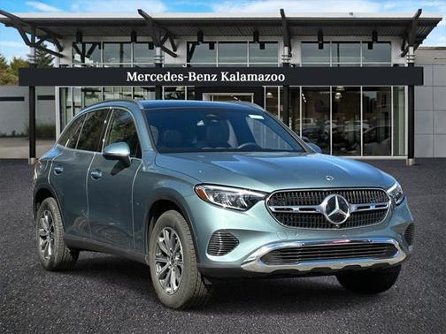 2025 Mercedes-Benz GLC 300 4MATIC