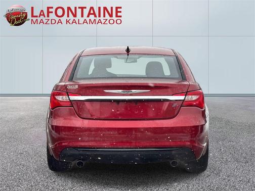 2013 Chrysler 200 Touring