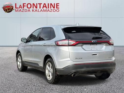 2016 Ford Edge SE