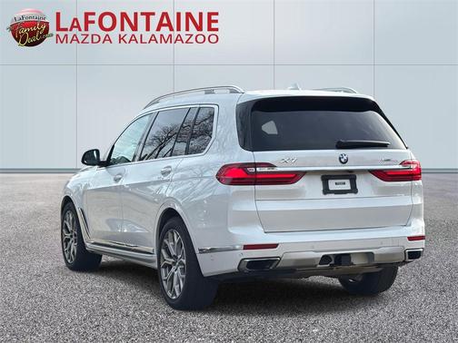2021 BMW X7 xDrive40i