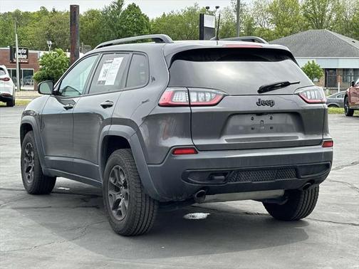 2022 Jeep Cherokee X 4x4