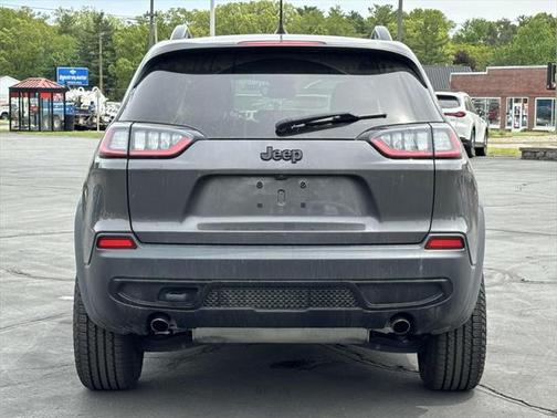2022 Jeep Cherokee X 4x4