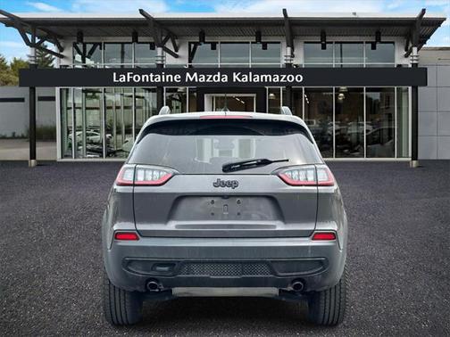 2022 Jeep Cherokee X 4x4