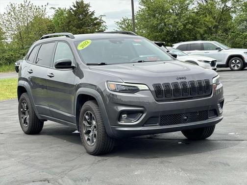 2022 Jeep Cherokee X 4x4