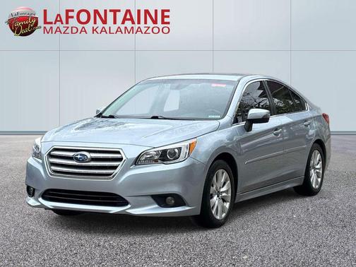 Ice Silver Metallic 2017 Subaru Legacy Premium