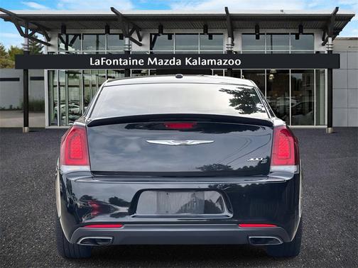 2015 Chrysler 300 S