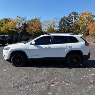 2019 Jeep Cherokee Latitude