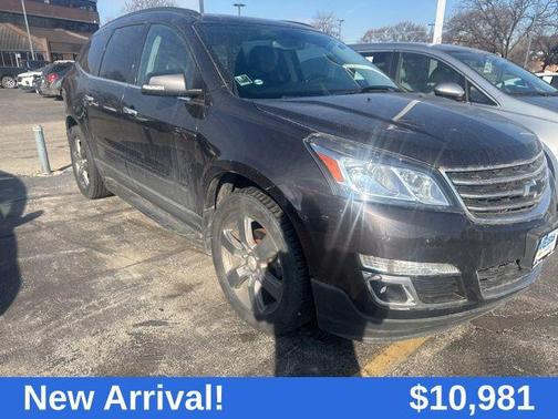 2017 Chevrolet Traverse 2LT