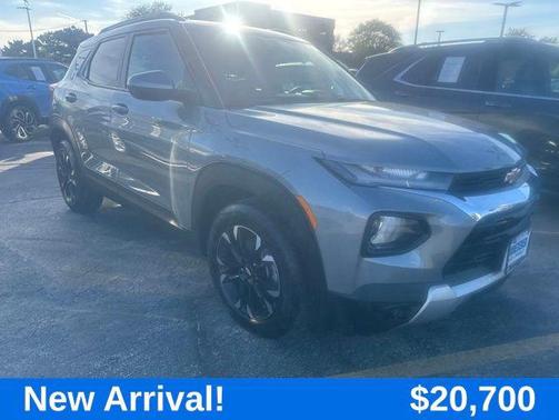 Sterling Gray Metallic 2023 Chevrolet Trailblazer LT