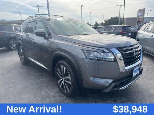 Gun Metallic 2024 Nissan Pathfinder Platinum 4WD