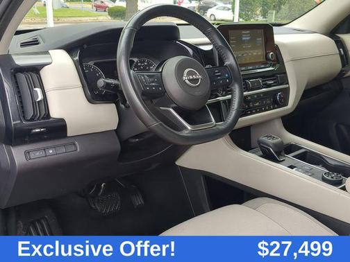 2023 Nissan Pathfinder SV 4WD