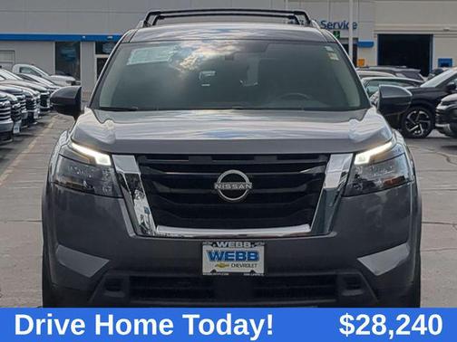 2023 Nissan Pathfinder SV 4WD