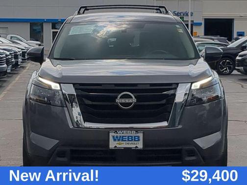 2023 Nissan Pathfinder SV 4WD