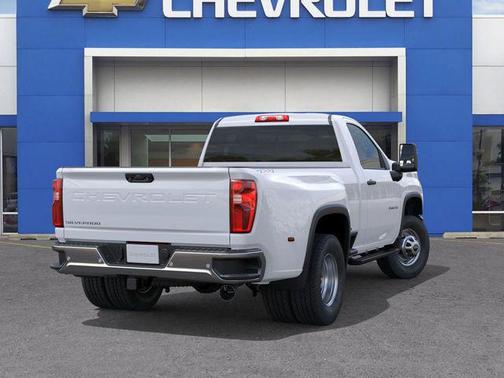 2026 Chevrolet Silverado 3500 WT