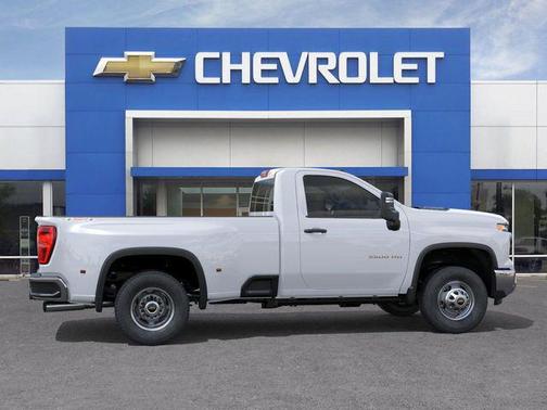 2026 Chevrolet Silverado 3500 WT
