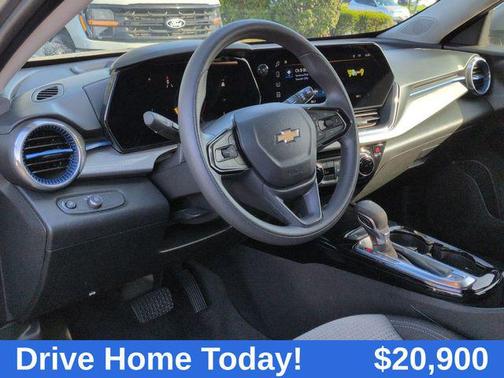 2024 Chevrolet Trax LT