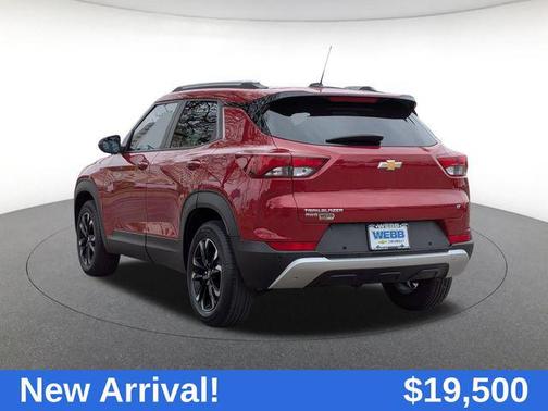Scarlet Red Metallic 2021 Chevrolet Trailblazer LT