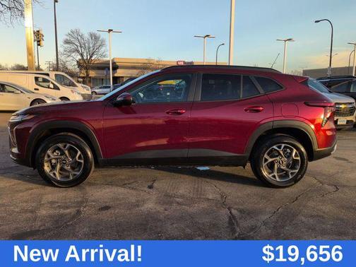 2025 Chevrolet Trax LT