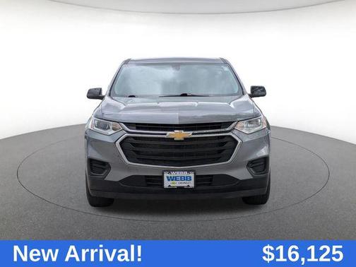 Satin Steel Metallic 2021 Chevrolet Traverse LS
