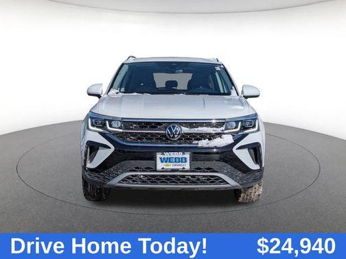 2024 Volkswagen Taos 1.5T SEL