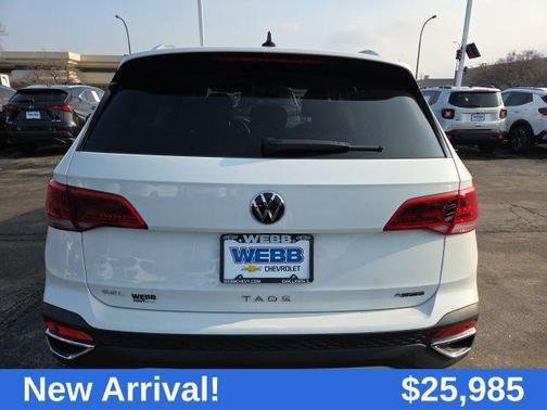 2024 Volkswagen Taos 1.5T SEL