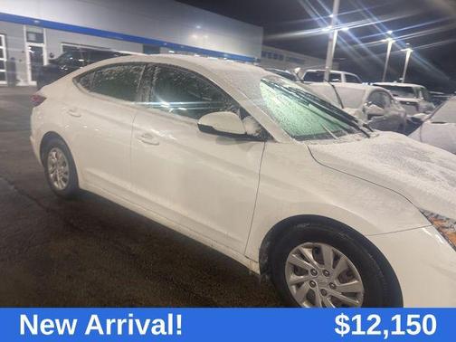 2020 Hyundai ELANTRA SE