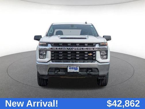 Summit White 2022 Chevrolet Silverado 2500 LT