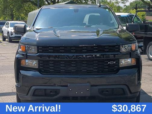 2022 Chevrolet Silverado 1500 Custom
