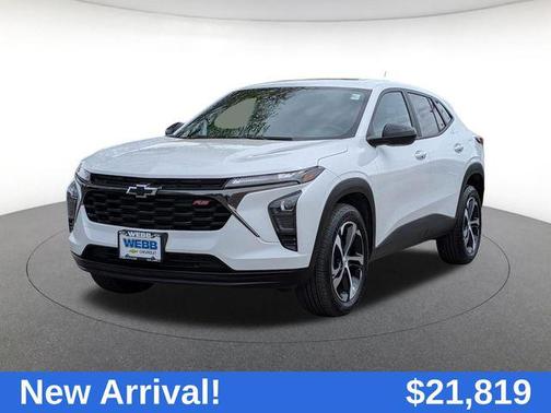 Summit White 2024 Chevrolet Trax FWD 1RS