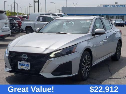 2023 Nissan Altima 2.5 SV