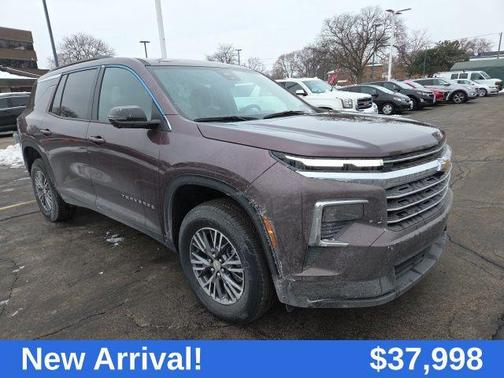 2024 Chevrolet Traverse LT
