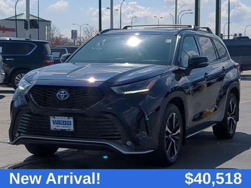 2022 Toyota Highlander XSE