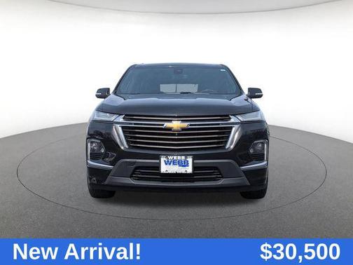 Black Metallic 2022 Chevrolet Traverse High Country