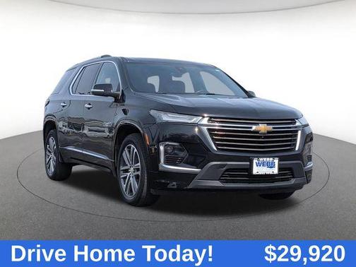 Black Metallic 2022 Chevrolet Traverse High Country