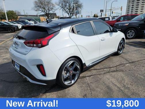 2019 Hyundai Veloster Base