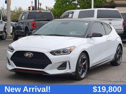 2019 Hyundai Veloster Base