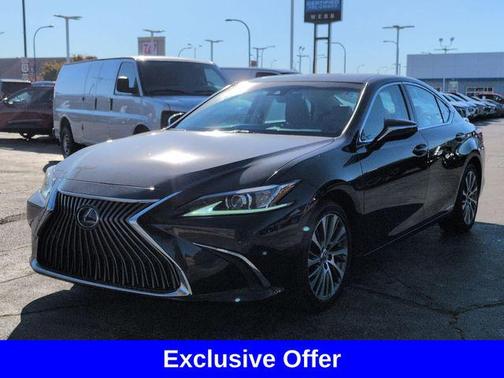 2020 Lexus ES 300h Base