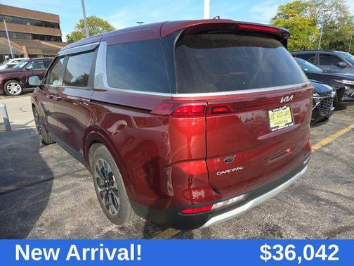 2023 Kia Carnival EX