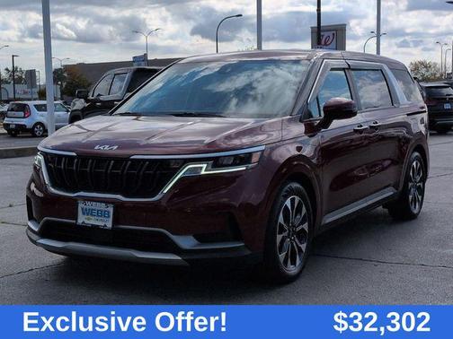 2023 Kia Carnival EX