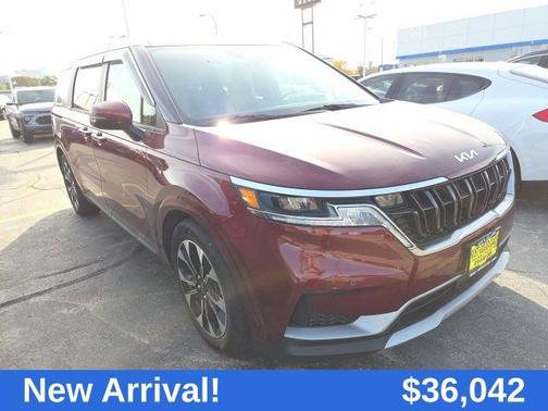 2023 Kia Carnival EX