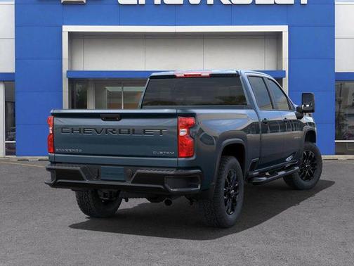2025 Chevrolet Silverado 2500 Custom