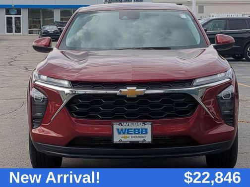 2025 Chevrolet Trax LS